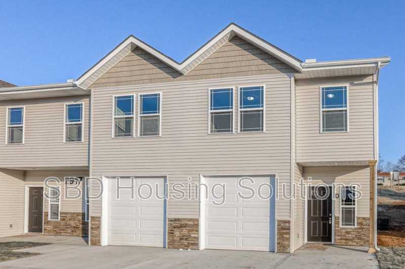 2904 S Harvard Ave #A