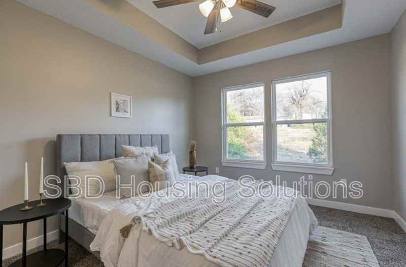 2904 S Harvard Ave #A - Photo 5 of 8
