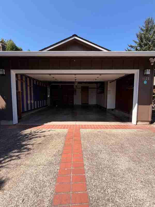 4123 Ne 138th Ave - Photo 2 of 17