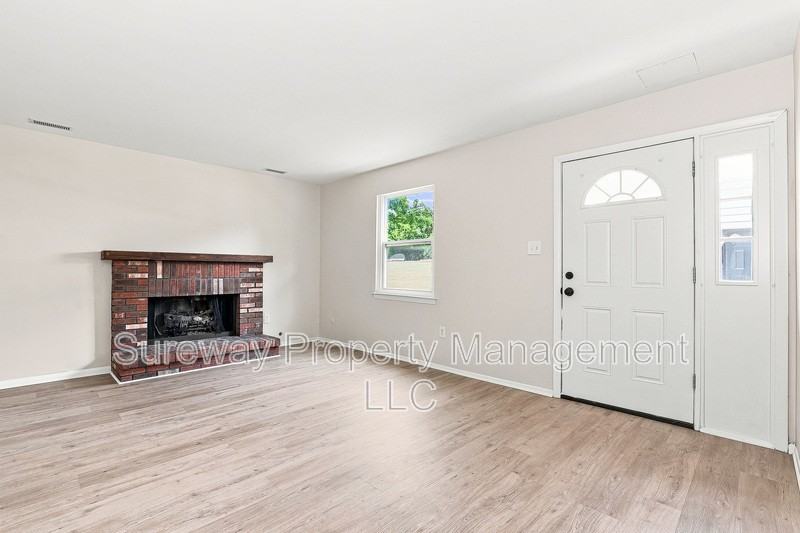 106 Willow Turn #A - Photo 3 of 15