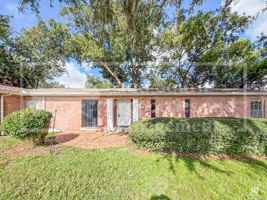 featured image of 2417 Carolina Ave