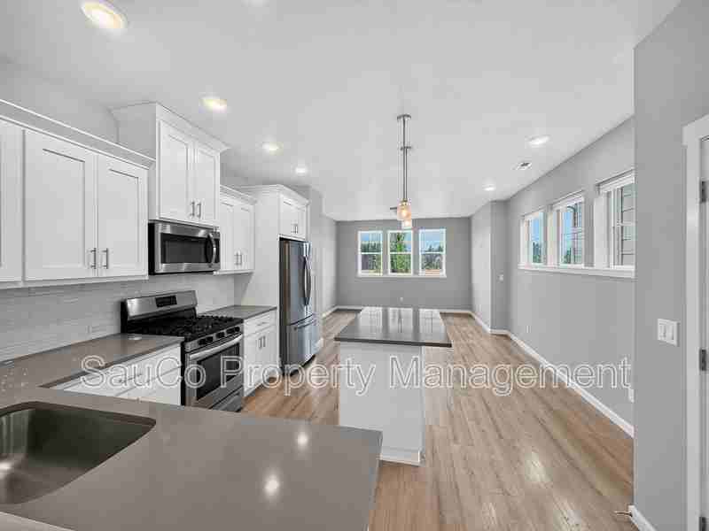 7024 Se Frasier Ln - Photo 2 of 15