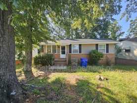 355 Woodview Ave - Photo 1 of 1