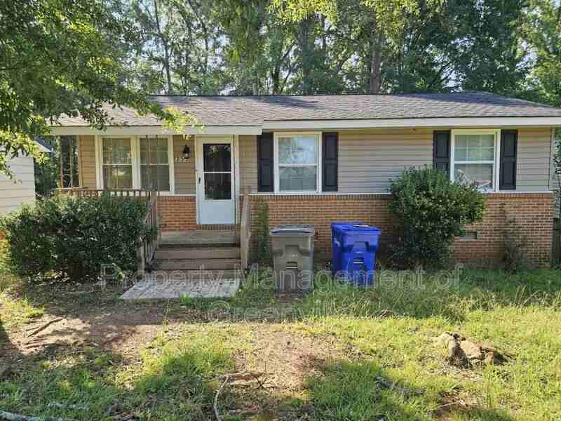 355 Woodview Ave - Photo 2 of 17