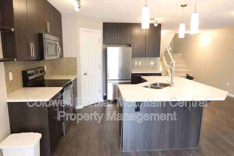1715 Chapman Way Sw - Photo 4 of 26