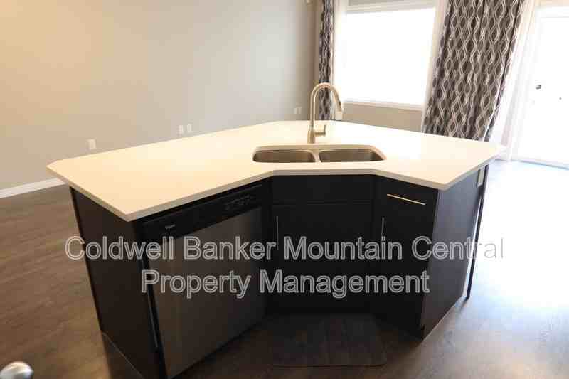 1715 Chapman Way Sw - Photo 5 of 26