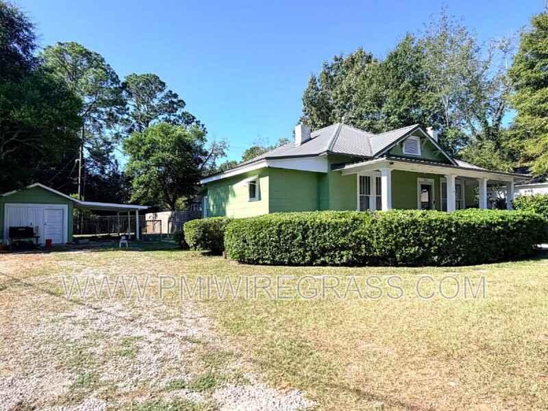 550 E Eufaula St - Photo 4 of 37