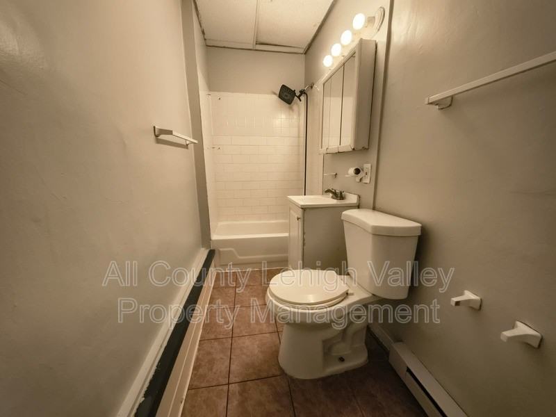 114 S 8th St - Photo 3 of 6