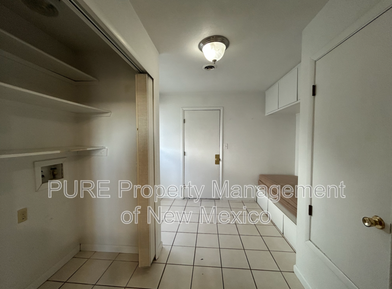 5525 Alder St - Photo 7 of 20