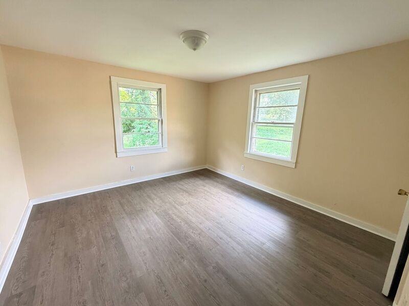 4217 43rd Ave N - Photo 7 of 7