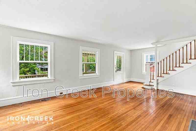 42 Westover Dr - Photo 7 of 38