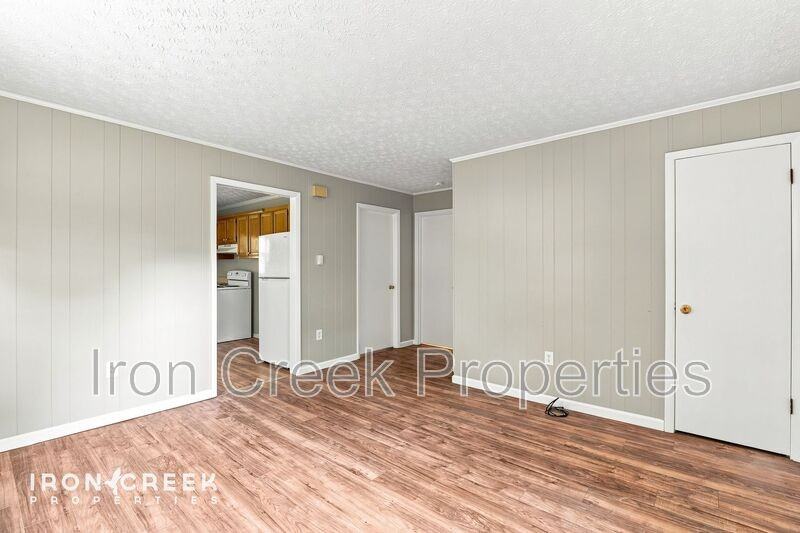 250 Avena Rd #9 - Photo 5 of 19