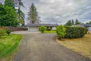 featured image of 6904 Ne 70th St