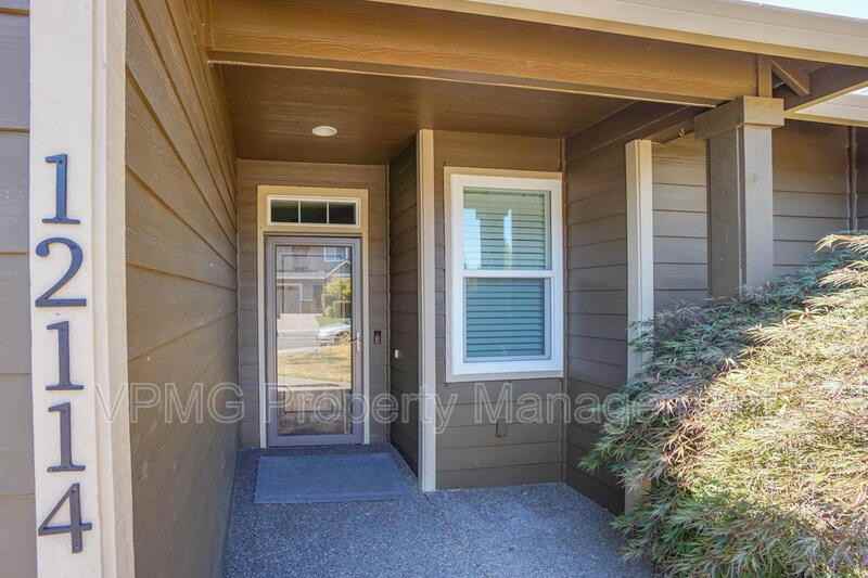 12114 Nw 41st Ave - Photo 5 of 28