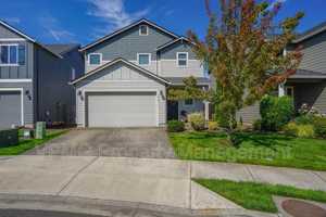 featured image of 1416 Ne 172nd St
