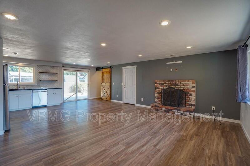 3513 Ne 135th Ave - Photo 6 of 32