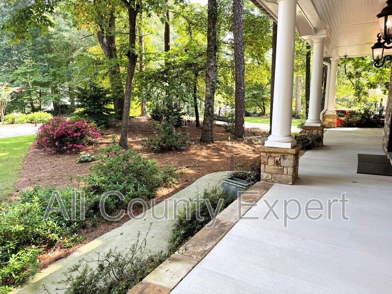 11820 Highland Colony Dr - Photo 3 of 42