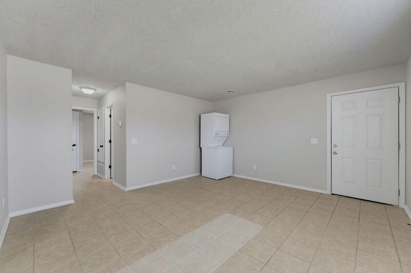1247 W Sunset Dr - Photo 5 of 13