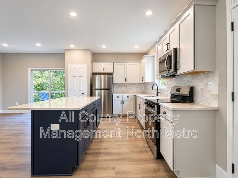 5390 Valley Dr - Photo 6 of 15