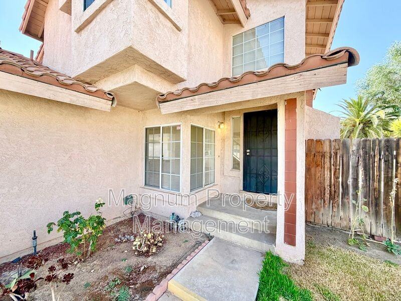 16309 Silverbirch Rd - Photo 4 of 33