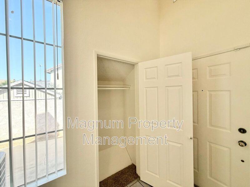 16309 Silverbirch Rd - Photo 6 of 33