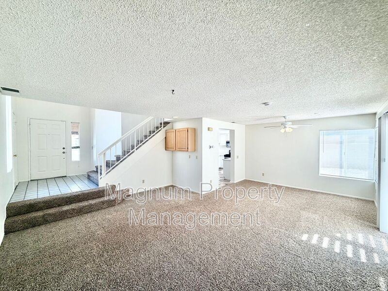 16309 Silverbirch Rd - Photo 7 of 33