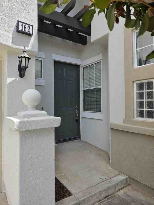 162 Seacountry Ln - Photo 4 of 50
