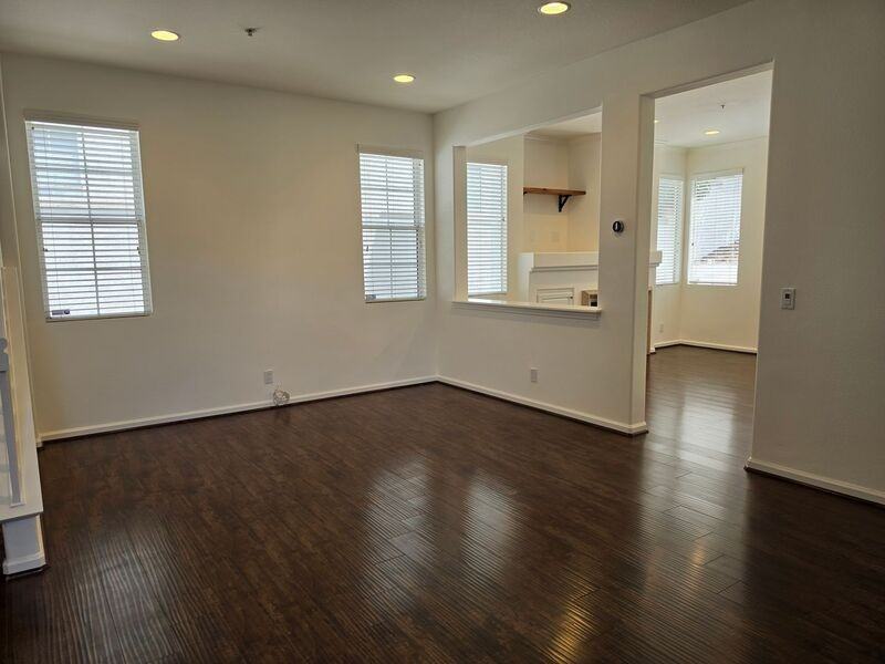 162 Seacountry Ln - Photo 6 of 50