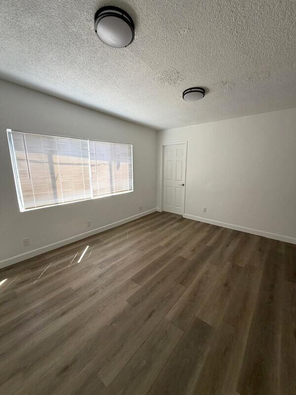 1812 W Sumac Ln #7A - Photo 7 of 17