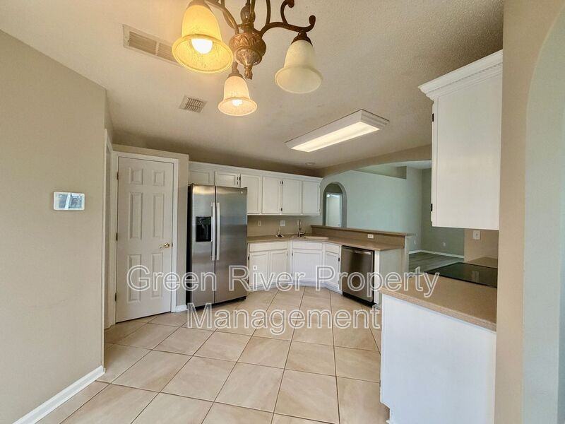1523 Quail Wood Ct - Photo 7 of 42