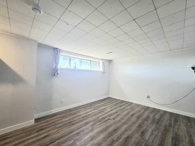12011 106 St Nw #BS - Photo 3 of 12