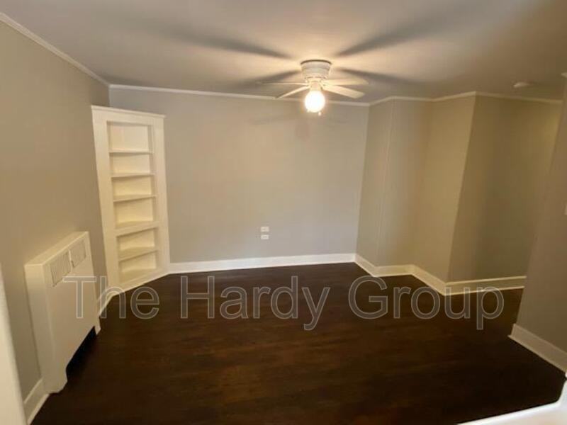 107 S Anderson St #5 - Photo 4 of 16