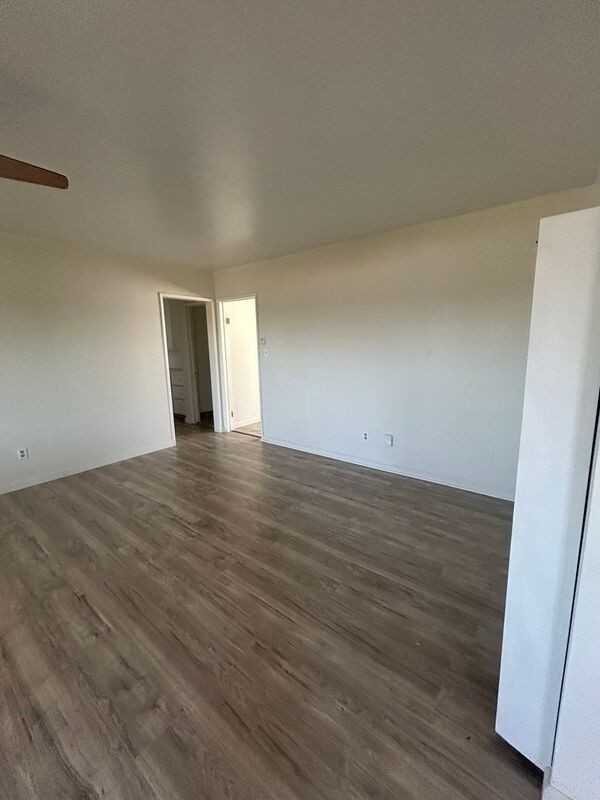 1832 Skyline Dr - Photo 7 of 17