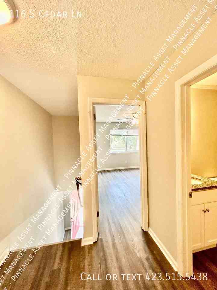 116 S Cedar Ln - Photo 6 of 15