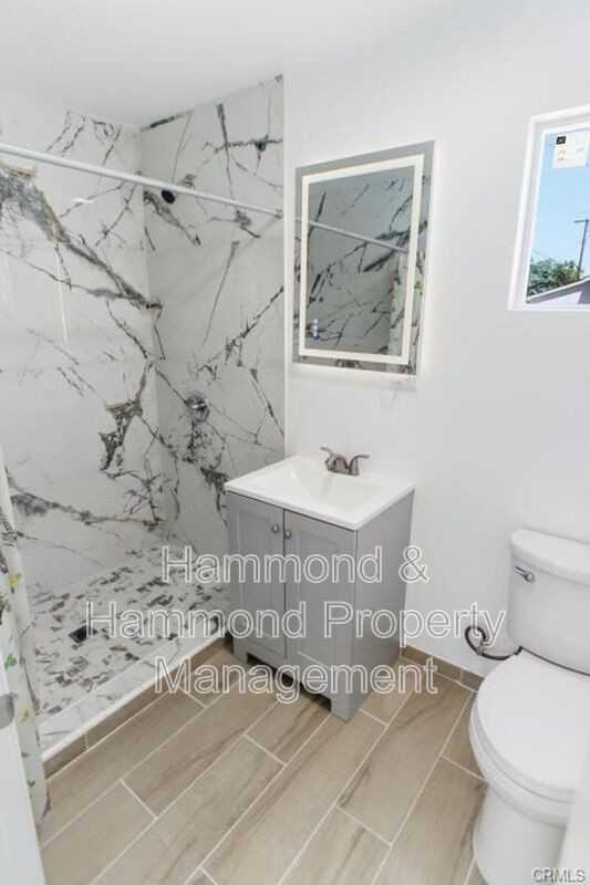 20249 Parthenia St - Photo 6 of 8