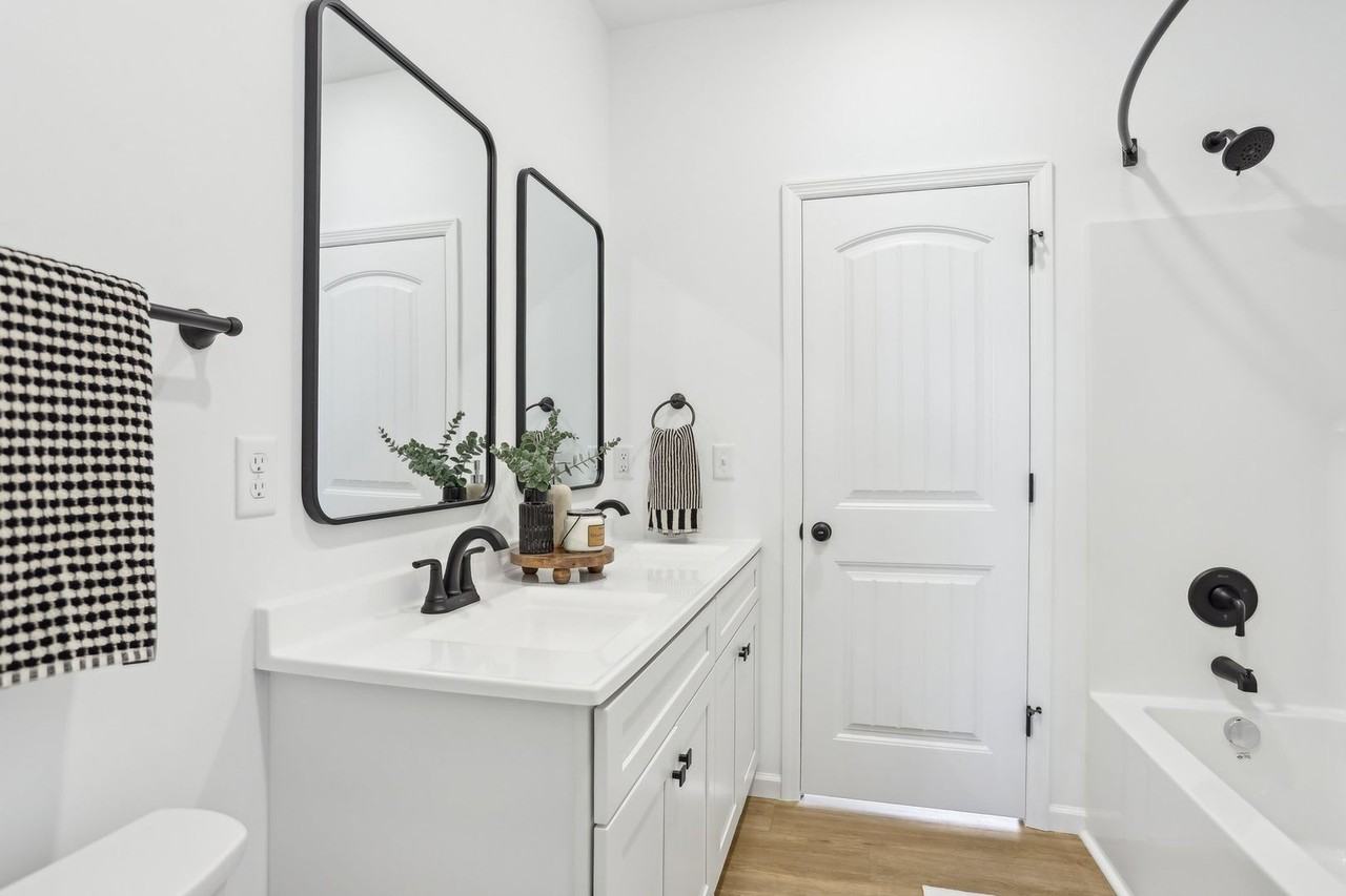 1602 Parkview Dr #1602 - Photo 4 of 50