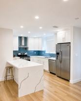 9362 Nagle Ave - Photo 1 of 1
