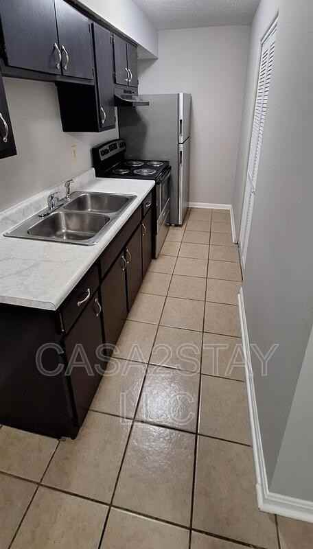 668 Knox Blvd #3