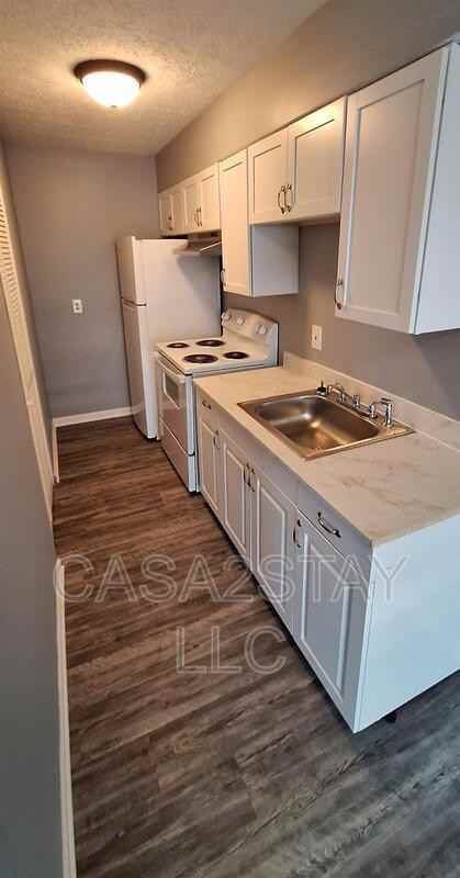 377 Redmar Blvd #44