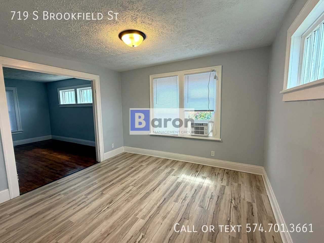 719 S Brookfield St - Photo 2 of 13
