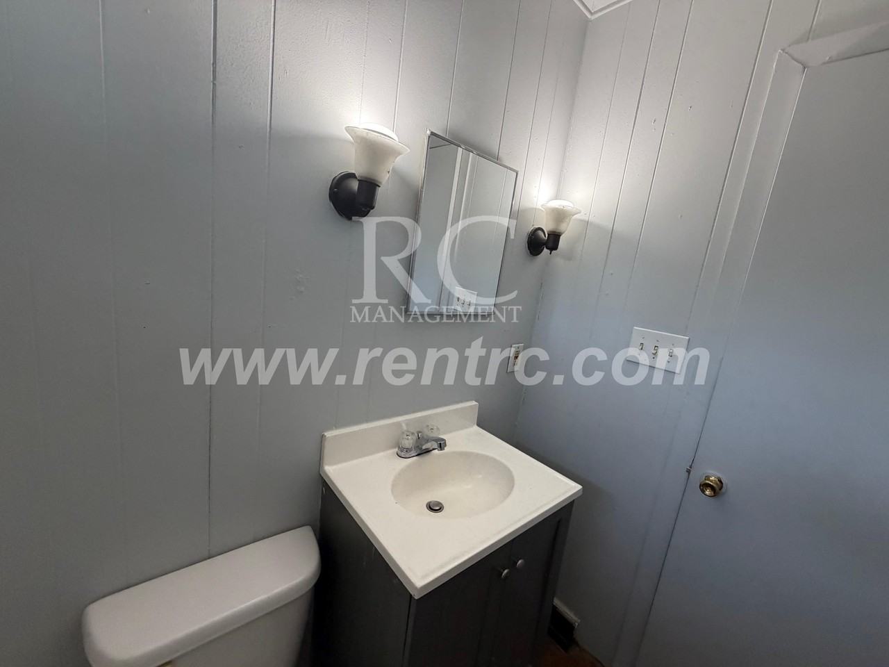 912 James St - Photo 5 of 11
