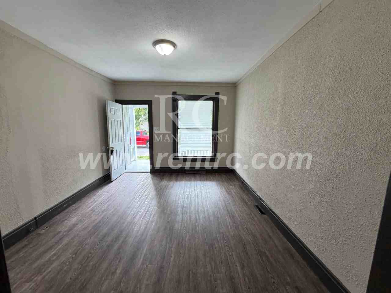 25 N Alexander St #S - Photo 7 of 20
