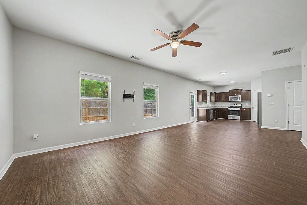 310 Saint Lucas Ct - Photo 3 of 28