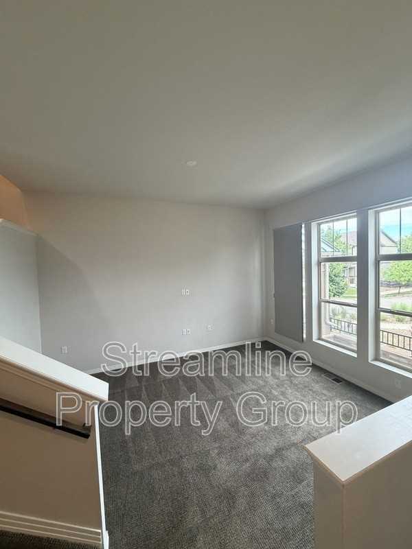 589 Gallegos Cir - Photo 7 of 44
