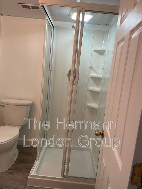 451 Golden Valley Dr - Photo 4 of 28