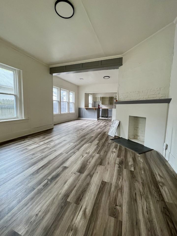 344 S Wheeling Ave - Photo 2 of 12