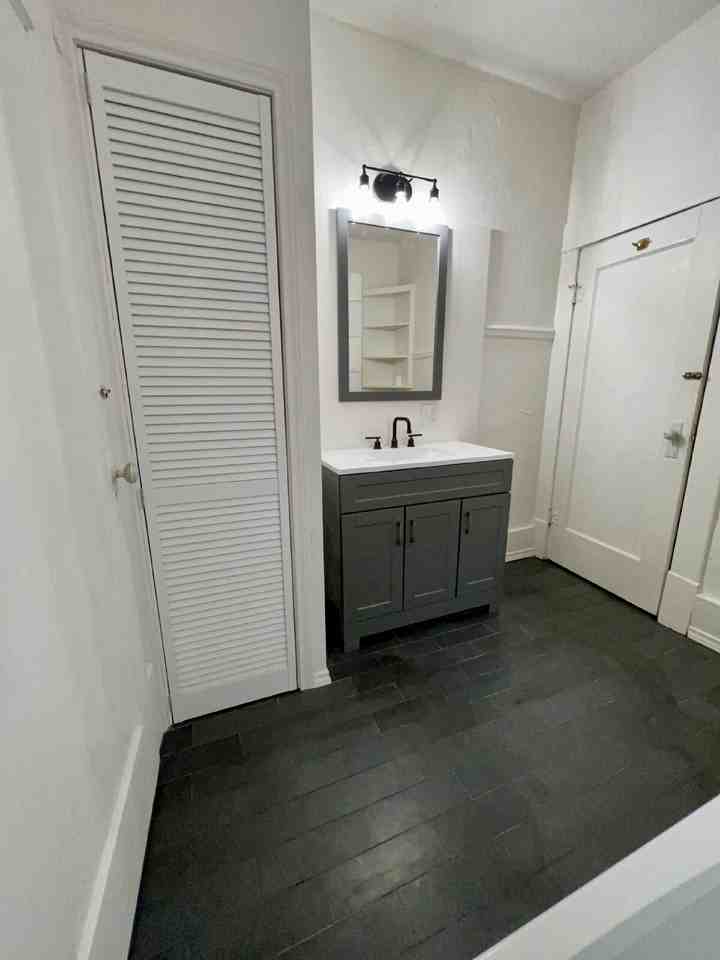 344 S Wheeling Ave - Photo 6 of 12