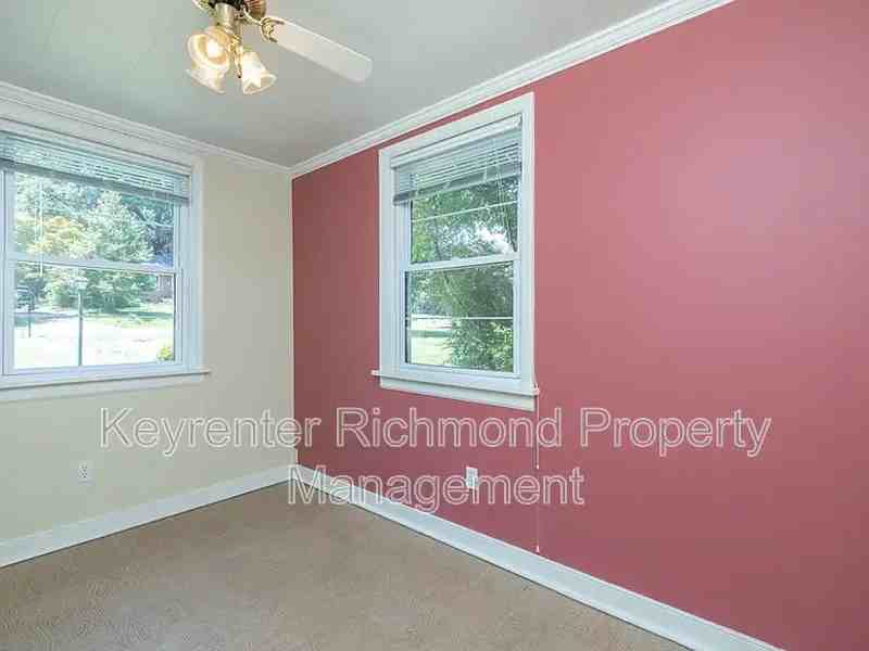 2811 Bon Oaks Ln - Photo 7 of 28