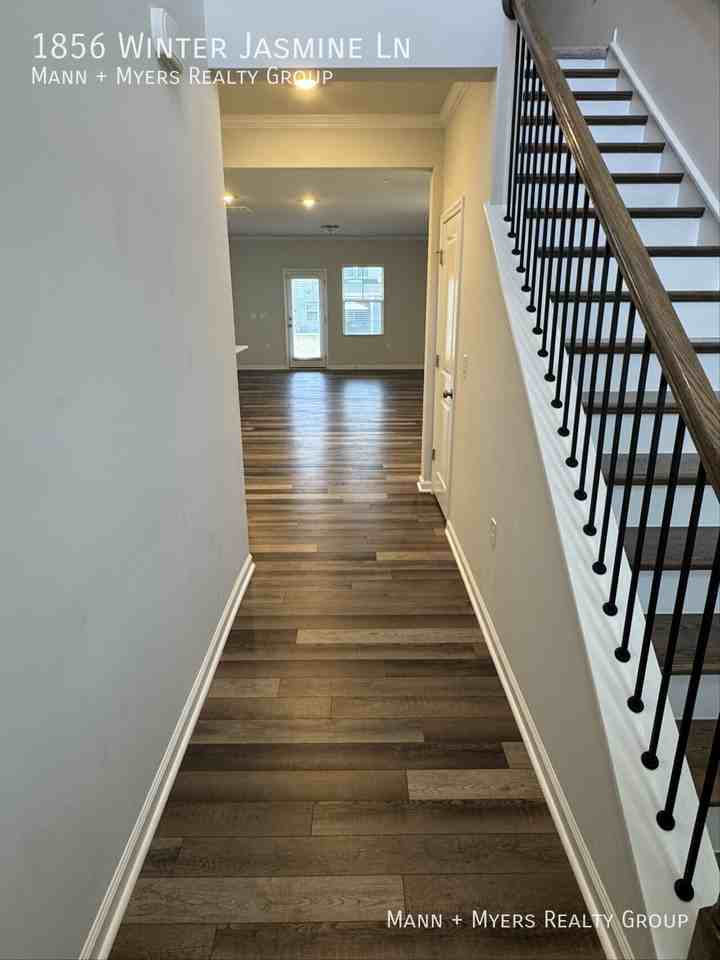 1856 Winter Jasmine Ln - Photo 2 of 20