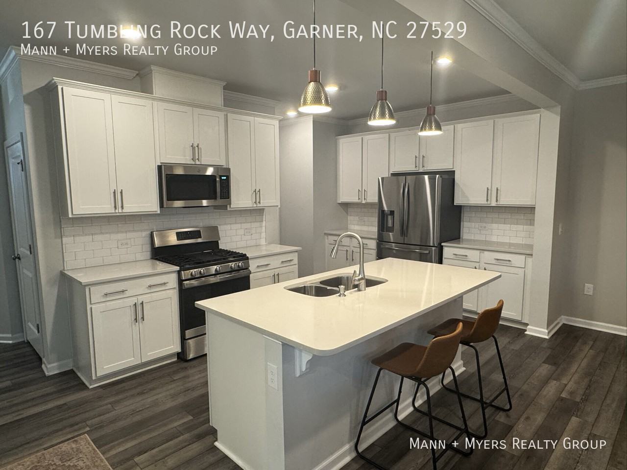 167 Tumbling Rock Way - Photo 4 of 22